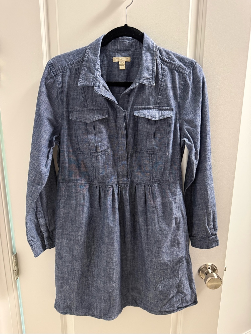 Burberry Denim-Textured dress in Indigo